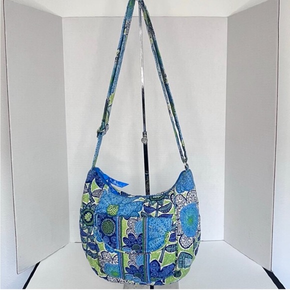 VERA BRADLEY CROSSBODY BAG - Picture 2 of 7